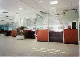 �Ѫ�OLED��v�d��